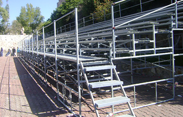 RENTA DE GRADAS PARA EVENTOS